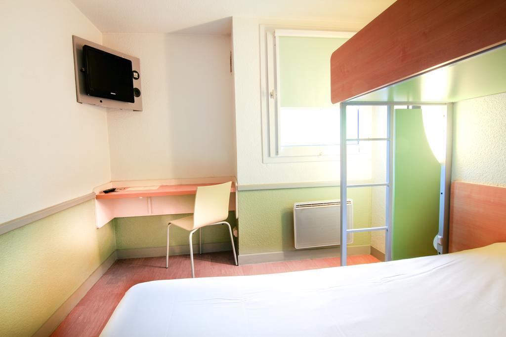 Ibis Budget Châteaudun Eksteriør billede