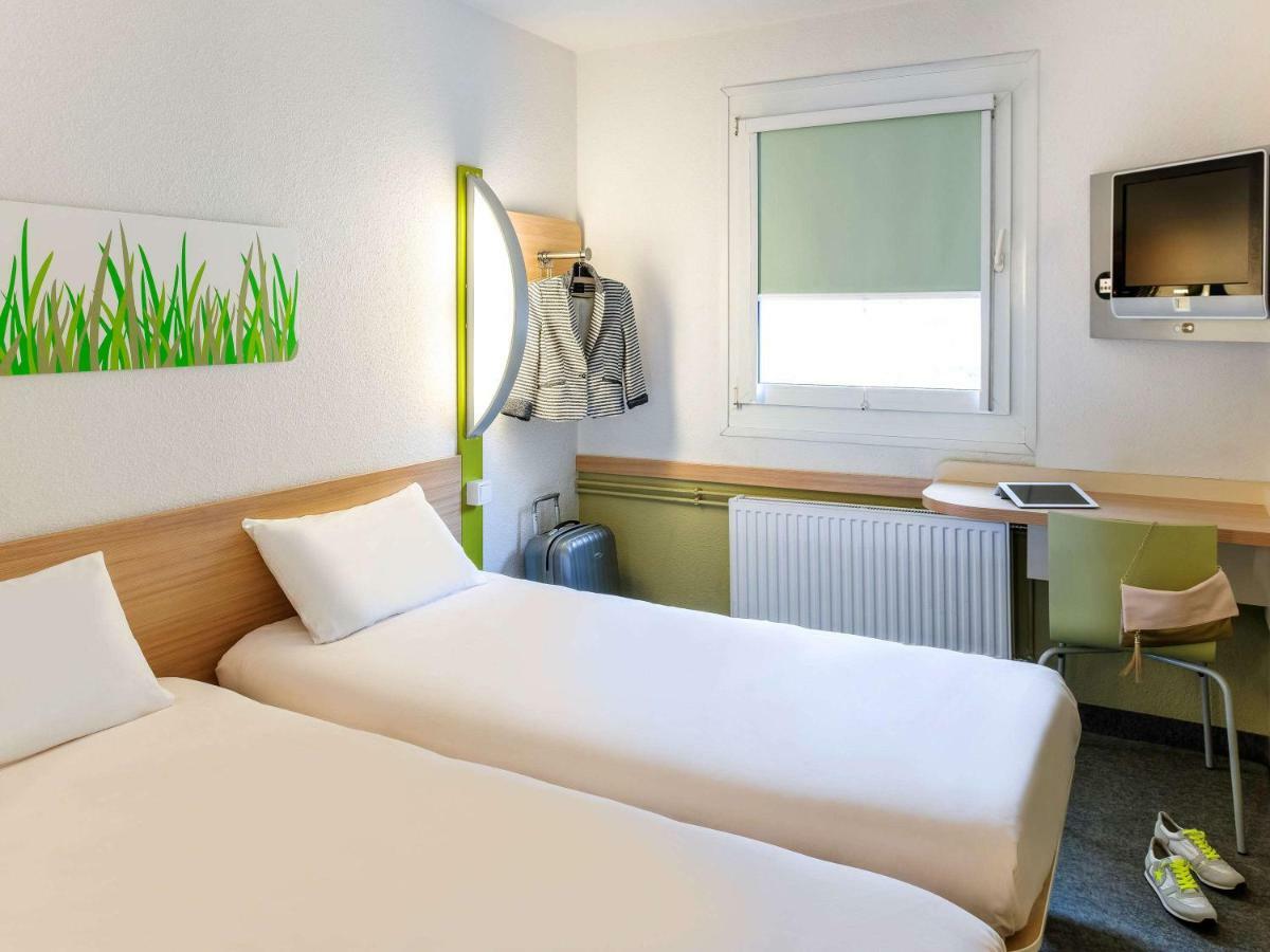 Ibis Budget Châteaudun Eksteriør billede